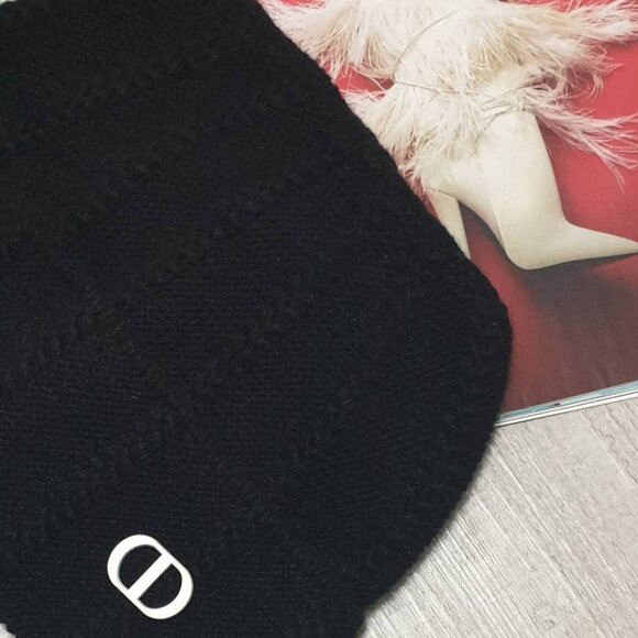 Fashion Beanie Hat Cap Black Warm Fall Winter Women Casual Formal Accessory Gift